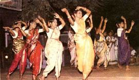 Read more about the article 5 Fascinating Folk Dances of Goa